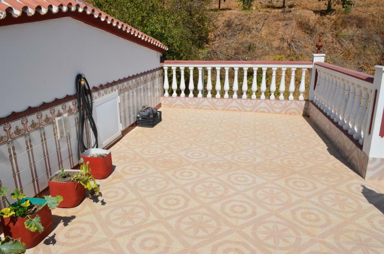 Casa Rural En Almayate Bajo Альмаяте-Бахо Экстерьер фото