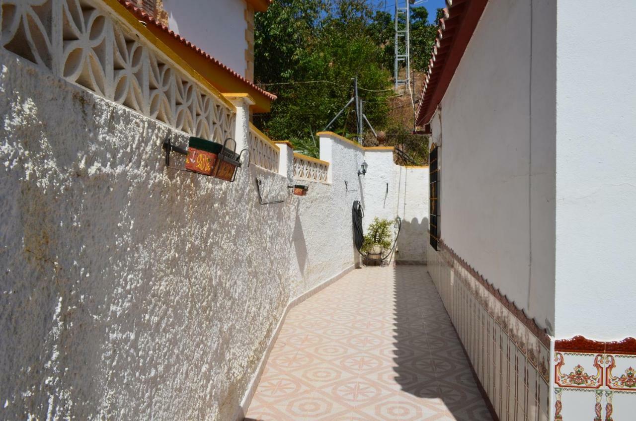 Casa Rural En Almayate Bajo Альмаяте-Бахо Экстерьер фото